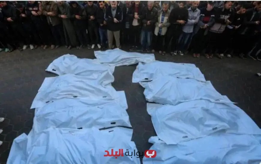 استشهاد 5 فلسطينيين في قصف استهدف تجمعات قرب مركز توزيع المساعدات في وسط قطاع غزة