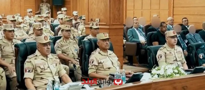 وزير الدفاع يشرف على تنفيذ المرحلة الأساسية من المشروع الاستراتيجي لتطوير هيئة الاستخبارات العسكرية
