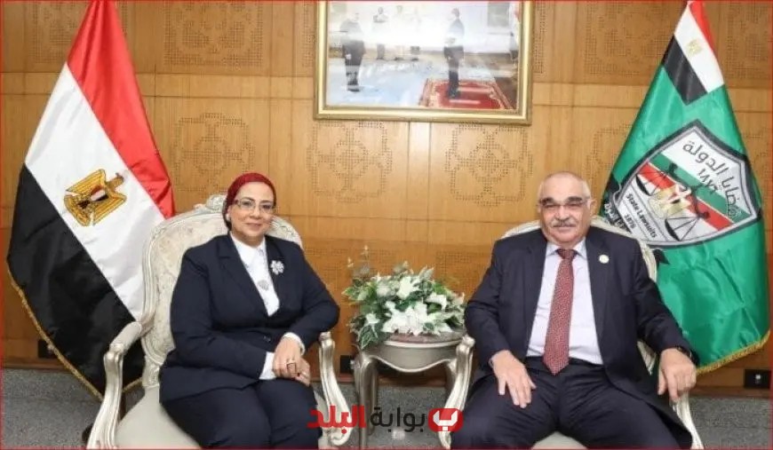 أمل عمار تقدم التهاني لرئيس قضايا الدولة بمناسبة توليه المنصب الجديد