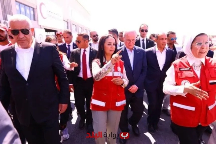 زيارة تاريخية لرئيس الوزراء الفلسطيني مع وزيري التضامن والخارجية لمقر الهلال الأحمر المصري في العريش