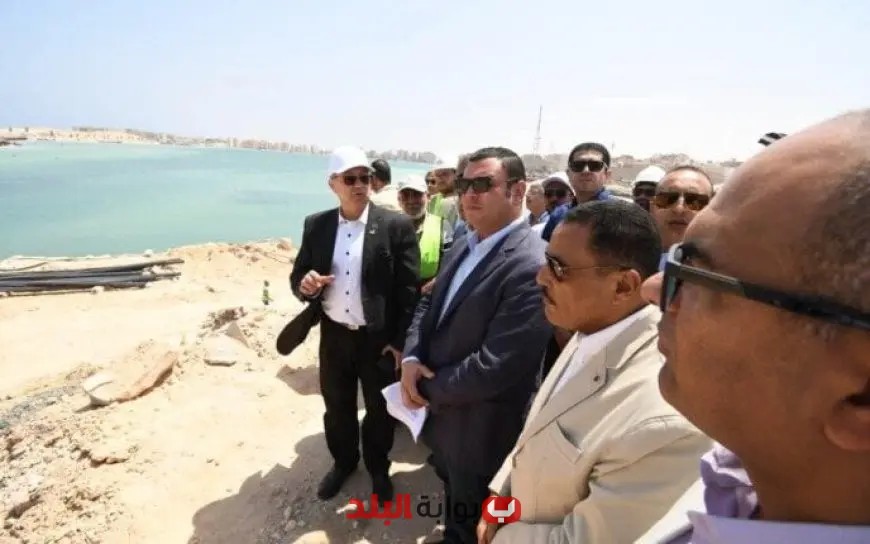 وزير الإسكان ومحافظ مطروح يزوران مشروع تطوير كوبري روميل لتحسين البنية التحتية