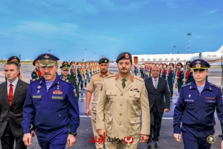 رئيس أركان الجيش الليبي خالد حفتر يبدأ زيارة رسمية إلى روسيا لتعزيز التعاون العسكري