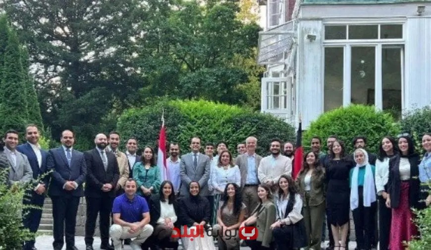 قنصلية مصر في هامبورغ تحتفي بتكريم طلاب برنامج الماجستير في القانون والاقتصاد من الدول العربية