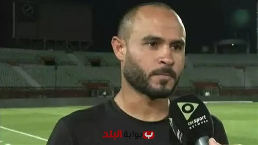 محمد الشيخ يخبر لاعبي دجلة بين الشوطين أنتم متميزون وسنفوز بالمباراة