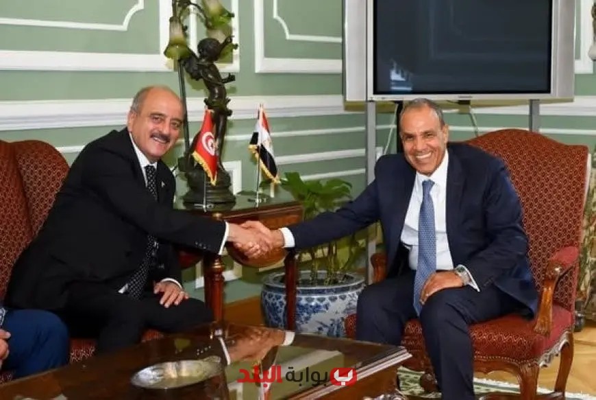 وزير الخارجية ونظيره التونسي يعززان التعاون الثنائي ويؤكدان دعم الشعب الفلسطيني
