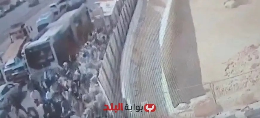 حادثة إطلاق نار مثيرة على حافلة في طريق راموت بالقدس تشعل الأطر الإخبارية فيديو مروع