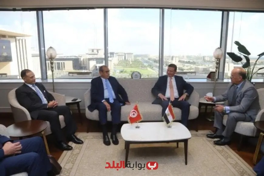 وزير الزراعة يناقش مع وفد تونسي رفيع تعزيز الاستثمارات الزراعية المشتركة لتعزيز التنمية الاقتصادية