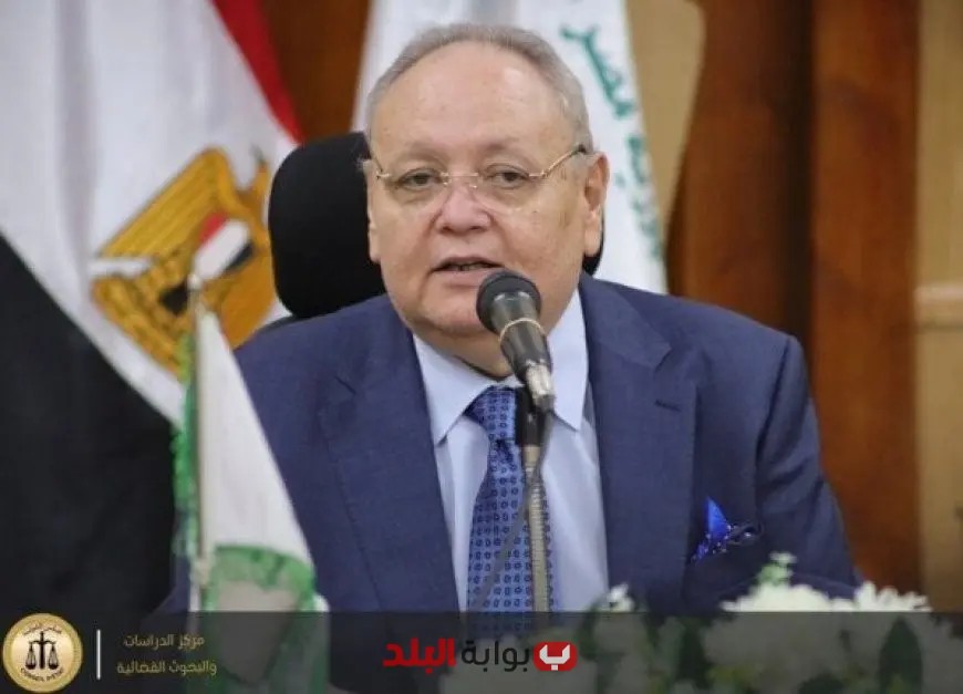 اختتام رئيس مجلس الدولة البرنامج التدريبي لإدارات الفتوى ومفوضي الوزارات والمحافظات