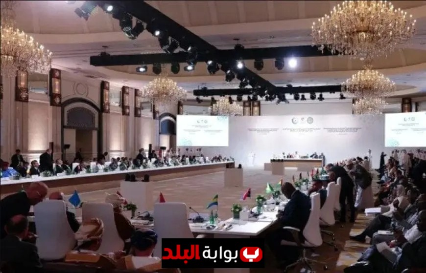 إدانة صارمة وعقوبات واضحة ما أبرز القرارات المنتظرة من قمة الدوحة اليوم