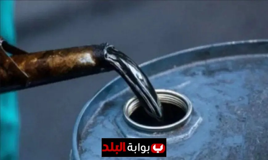 استقرار أسعار النفط قرب ذروة أسبوعين وسط قلق بشأن الإمدادات وترقب لخفض الفائدة