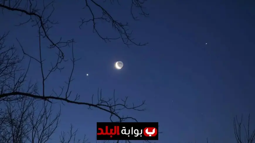 Spectacular Celestial Event Tonight: See Venus, the Moon, and Bright Stars in an Unmissable Alignment