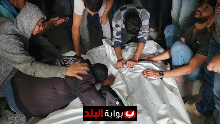استشهاد 11 فلسطينيًا في قصف الاحتلال لمربع سكني جنوب غزة