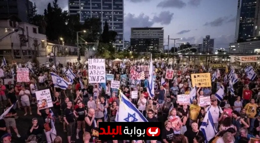 آلاف المتظاهرين يتجهون نحو منزل نتنياهو في مسيرة حاشدة للمطالبة بوقف الحرب