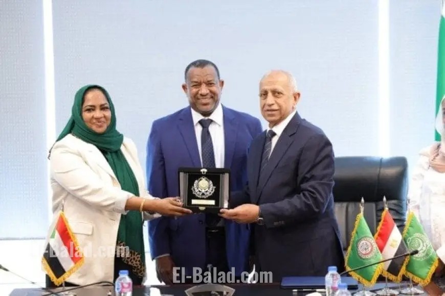 الأكاديمية العربية تُعزز التعاون مع كلية النهضة السودانية من خلال توقيع مذكرة تفاهم جديدة