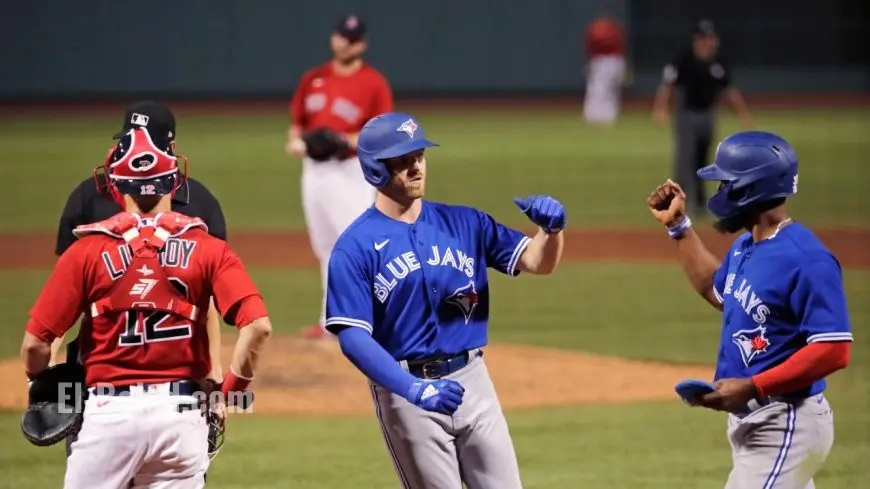 Red Sox vs Blue Jays: Boston Tightens Playoff Race with Key 4–1 Win