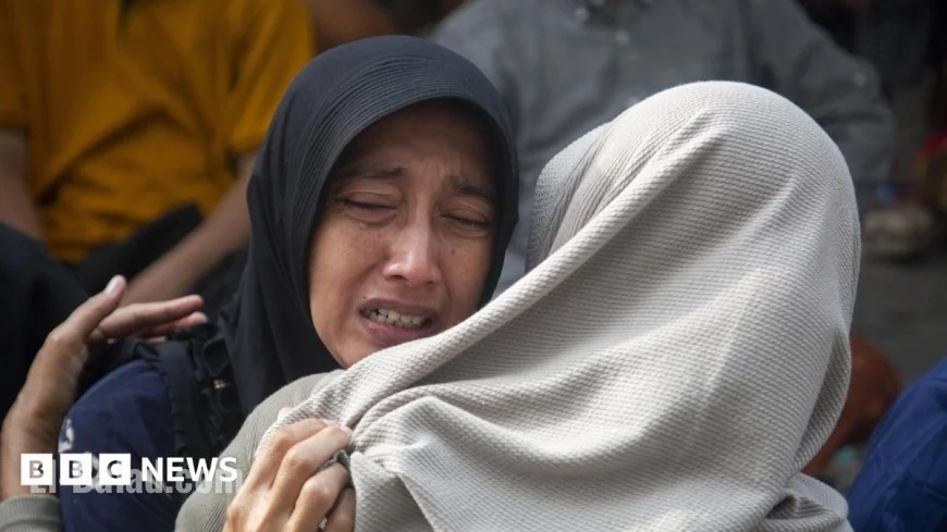 Indonesia school building collapse leaves dozens of students and workers trapped
