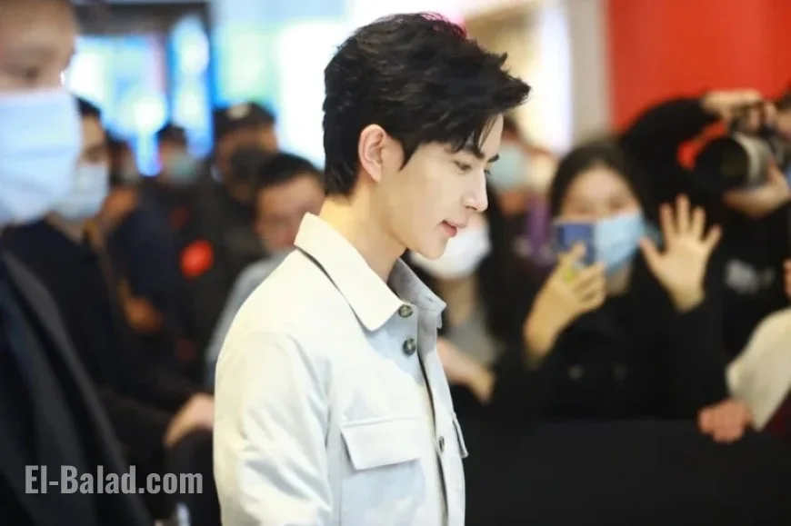 Chinese Public Obsesses Over Alleged Celebrity Scandal Cover-Up