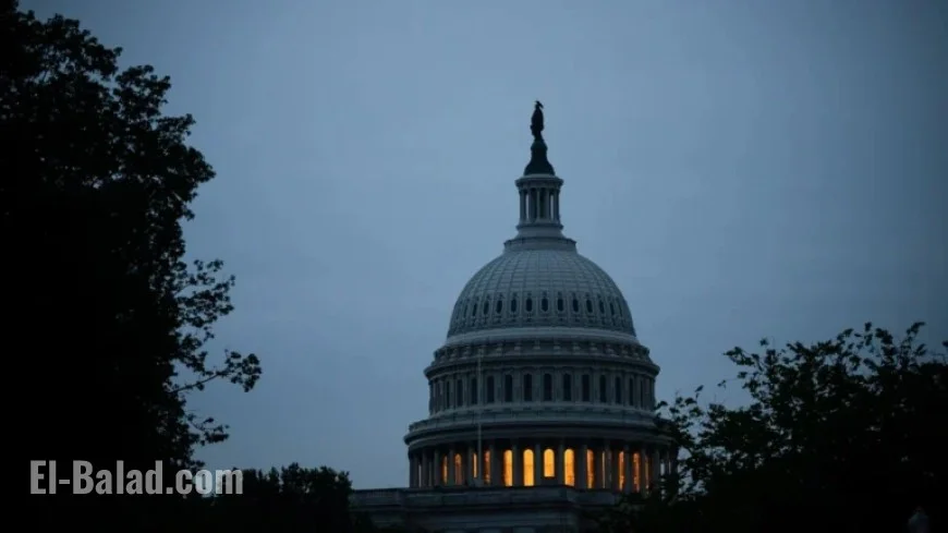 10-Year Treasury Yield Drops Amid Unexpected Payroll Decline and Government Shutdown