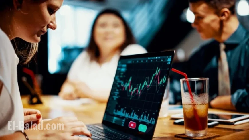 Experts Urge Reconsideration of Set-It-And-Forget-It Strategy as S&P 500 Soars