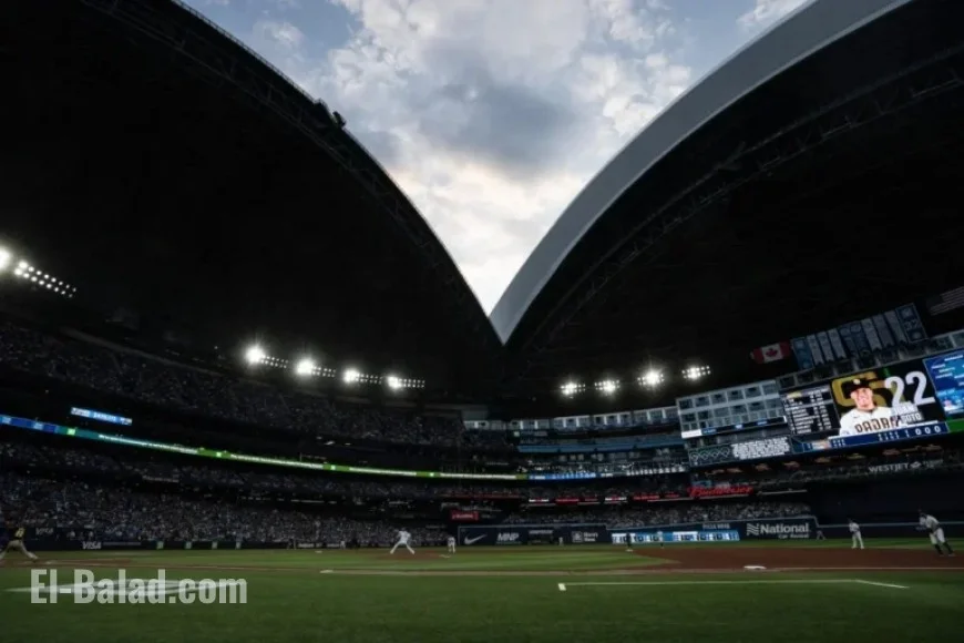 Rogers Centre Roof Opens for ALDS Games 1 and 2