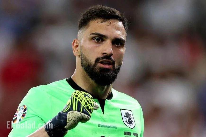 Mamardashvili Debuts in EPL as Chelsea Clashes with Liverpool