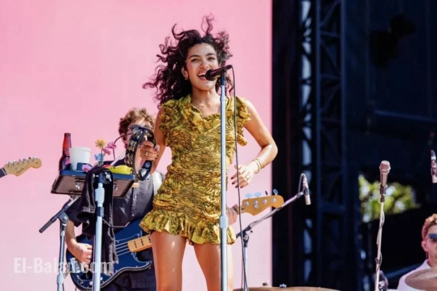 Fans Urge Nicki and Cardi to Note RAYE’s Praise for Olivia Dean