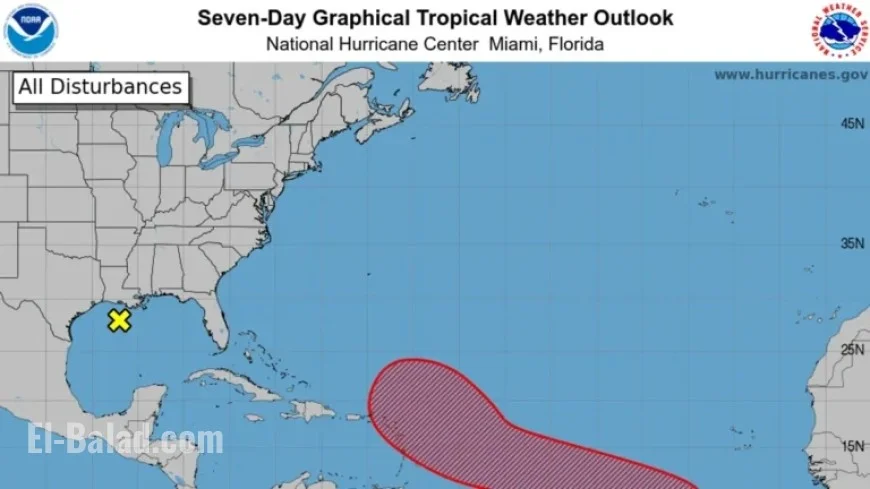 Hurricane Watchers Track Tropical Wave’s Path in Atlantic Ocean
