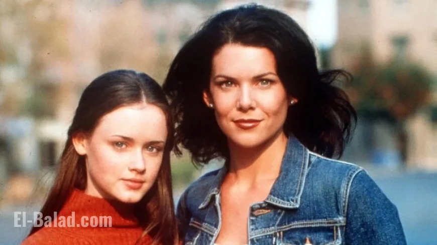“Fans Celebrate 25 Years of ‘Gilmore Girls’ in Connecticut”