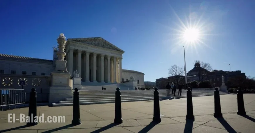 US Supreme Court Begins New Term with Pivotal Trump Cases