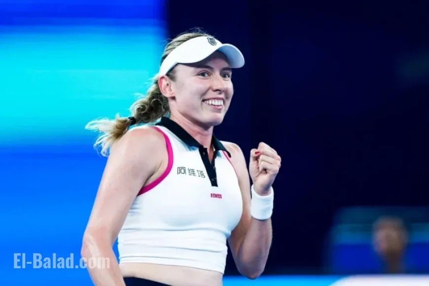 Alexandrova Dominates Mboko to Close Day 1 at Wuhan Open