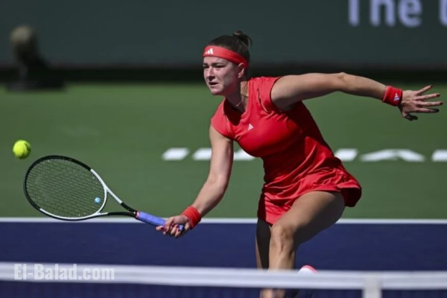 Karolina Muchova Stuns Marta Kostyuk in a Dramatic Three-Set Comeback to Reach US Open Quarterfinals
