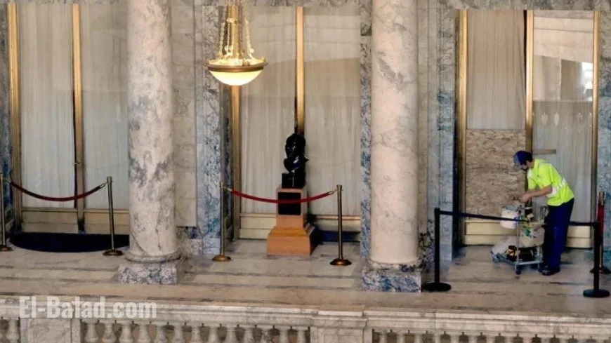 Intruder Vandalizes Washington Capitol in Olympia on October 5