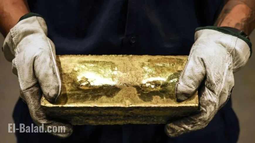Gold Prices Surge as Jewelry Companies Warn of Alarming Trends