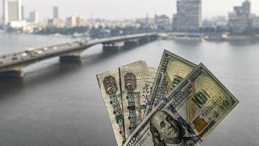 مصر في 2023 ... الجنيه يرتفع أمام الدولار والنمو يفوق التوقعات وهبوط أسعار الفائدة