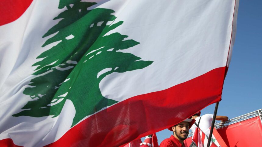 أرشيف صور لبنان الرسمي يُسرق ... "جريمة بحجم وطن"