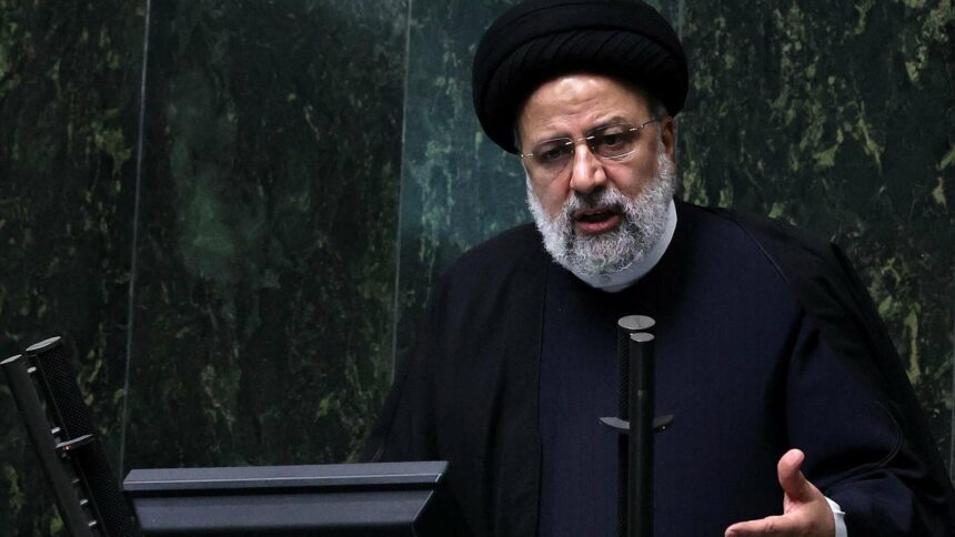 الرئيس الإيراني يعلق على ظاهرة تسمم الطلاب
