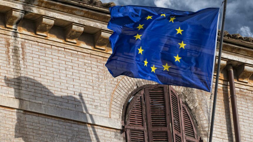 ويشيد الاتحاد الأوروبي بالاتفاق بين الرياض وطهران ويتطلع إلى تنفيذه