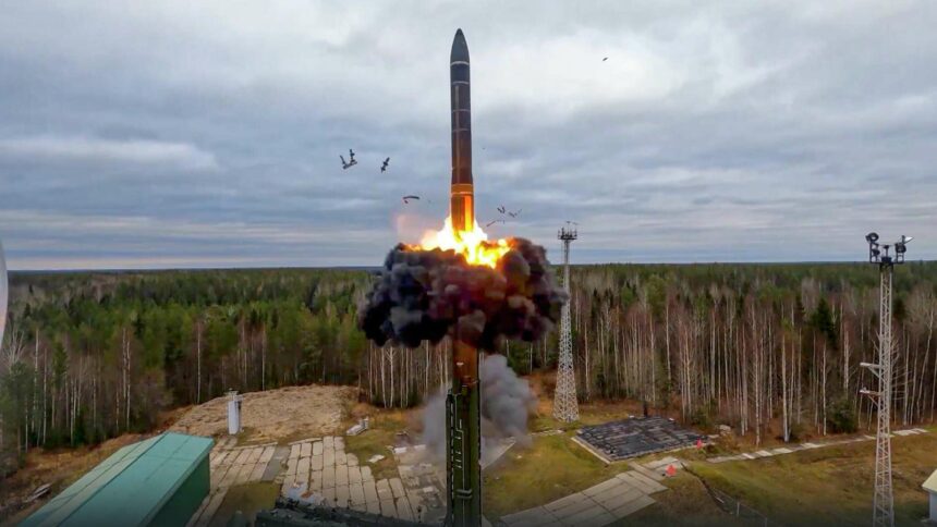موسكو تبلغ واشنطن بإطلاق صواريخ باليستية عابرة للقارات من "كابوستين يار".