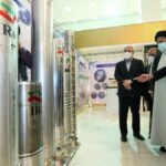 بدأت إيران في تصنيع أجزاء من أجهزة ومعدات المفاعلات النووية