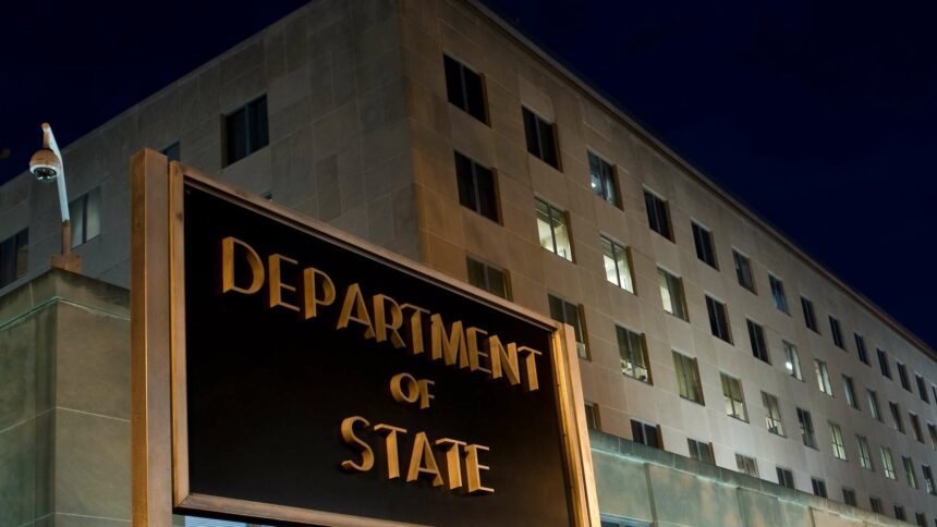 وزارة الخارجية الأمريكية: واشنطن تناقش على أعلى مستوى مع الحلفاء حول الوثائق المسربة