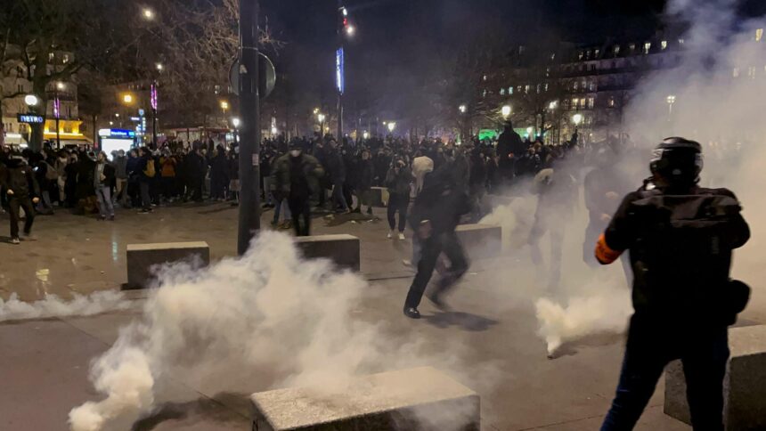 فرنسا ... ألقي القبض على 667 شخصا خلال احتجاجات على مقتل شاب برصاص الشرطة