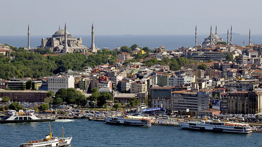 تقرير: كشفت المخابرات التركية عن 56 من عملاء الموساد هاجموا أجانب بينهم مصريون وسوريون