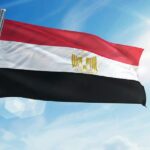 باحث يكشف لـRT أهداف مصر الاستراتيجية من نقل أسلحة ثقيلة إلى النيجر