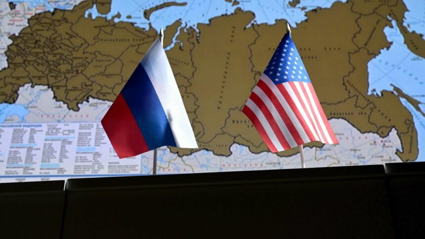 مرشح أمريكي يكشف عن خطة طويلة الأجل ضد روسيا