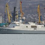 الدفاع الروسي: هاجمت أوكرانيا قاعدة نوفوروسيسك البحرية بطائرتين بدون طيار