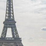 الشرطة الفرنسية بشأن تفجير "برج إيفل": تقرير كاذب