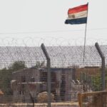 مصر تعتقل إسرائيليا بسبب خطأ فادح.. وتحرك عاجل من سفارة تل أبيب (صورة)