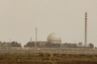 ملفات إسرائيلية: الولايات المتحدة في عهد كينيدي حاولت إدخال فيزيائي إلى مفاعل ديمونة