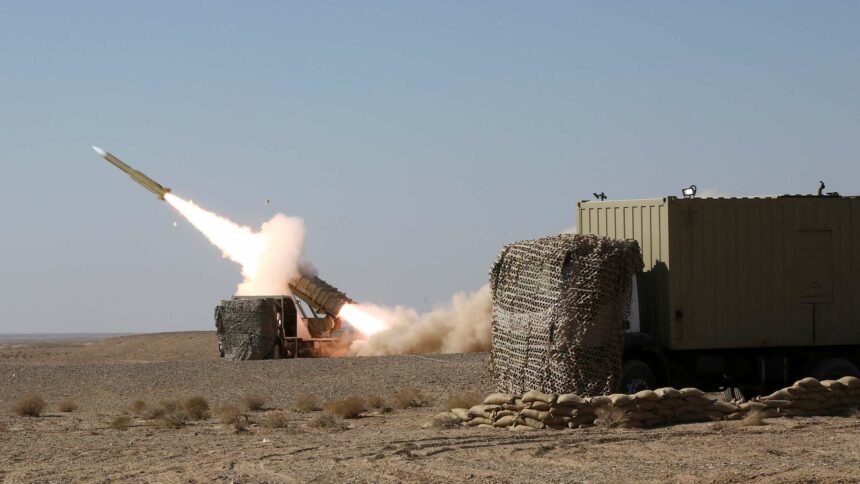 يقول الجيش الإيراني إنه يستطيع نشر أنظمة دفاع جوي في دول أخرى عند الحاجة