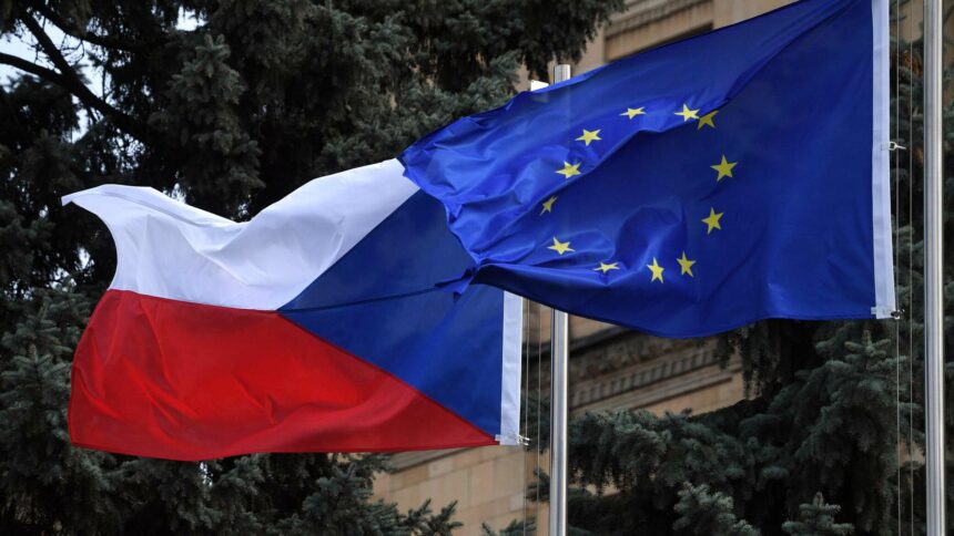 وسائل الإعلام: الخارجية التشيكية تطلب إرسال سفير جديد إلى موسكو